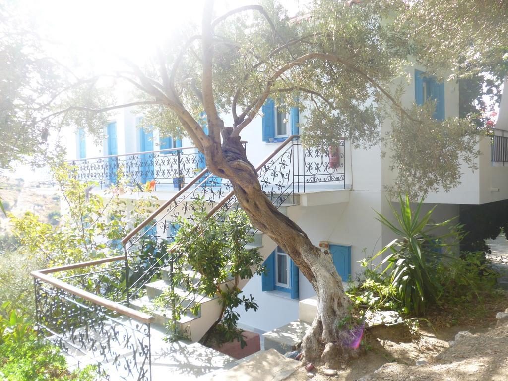 Apartments Jota Marathókampos Екстериор снимка