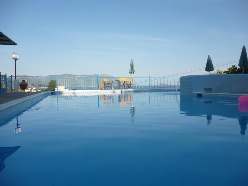 Apartments Jota Marathókampos Екстериор снимка